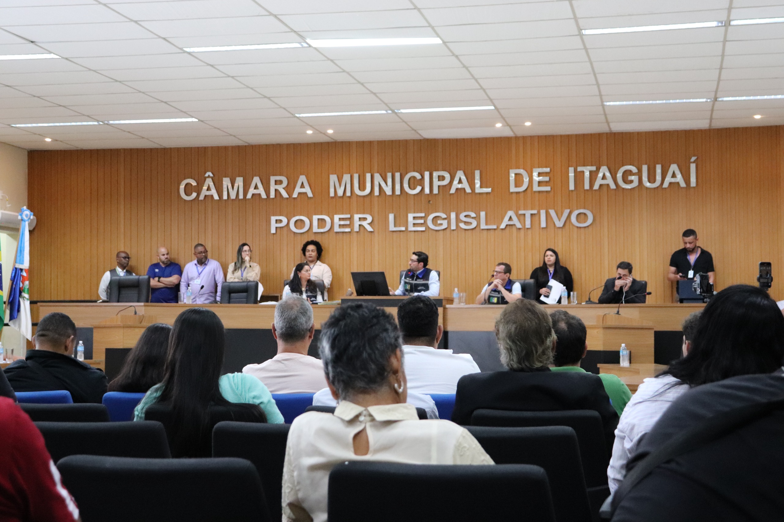 APROVADO O REQUERIMENTO QUE PEDE INFORMAÇÕES SOBRE PROCESSO LICITATÓRIO PARA CONTRATAÇÃO DE SERVIÇOS TÉCNICOS