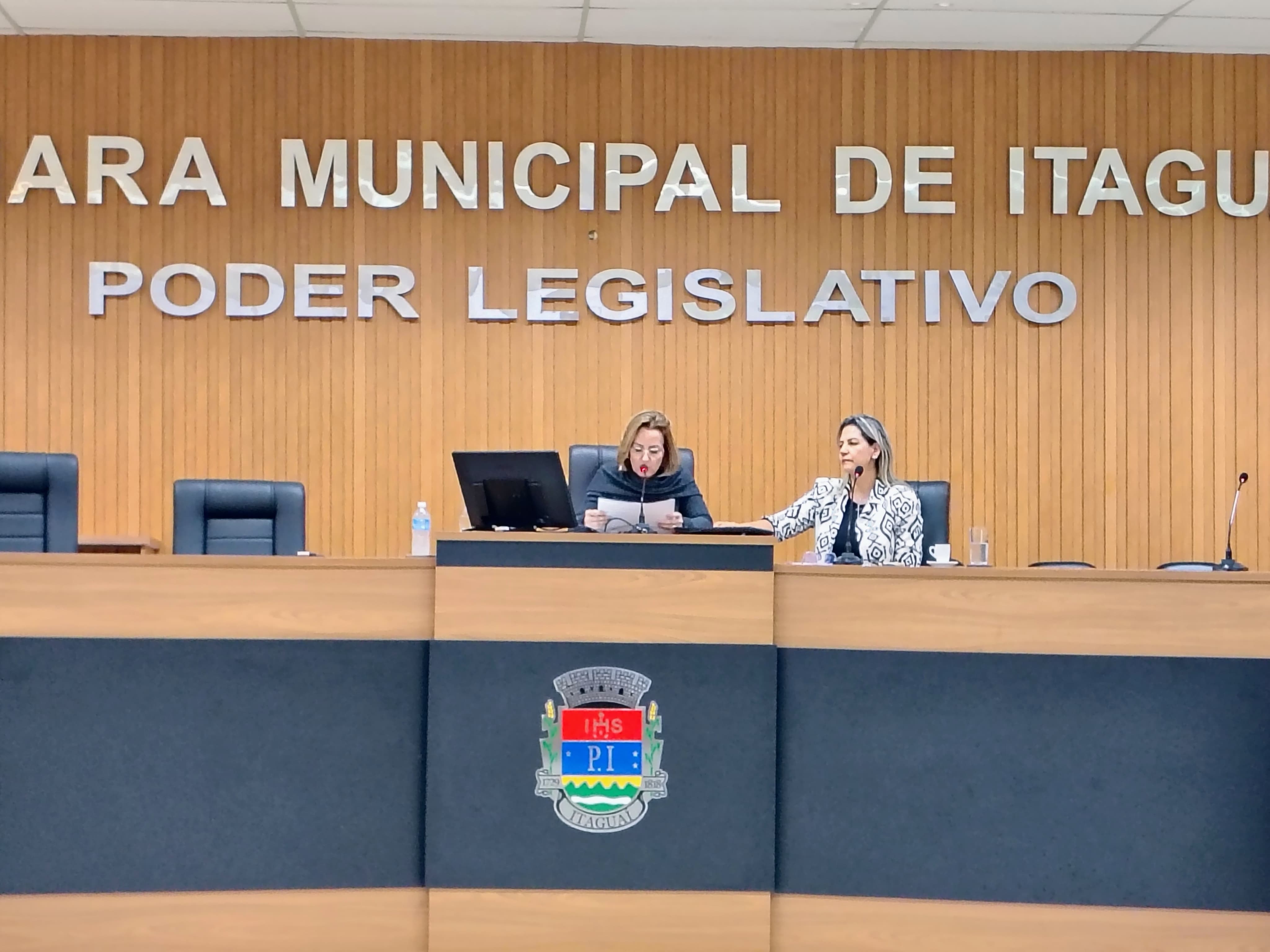 AUDIÊNCIA PÚBLICA APRESENTOU RELATÓRIO FISCAL DO PRIMEIRO QUADRIMESTRE DE 2025