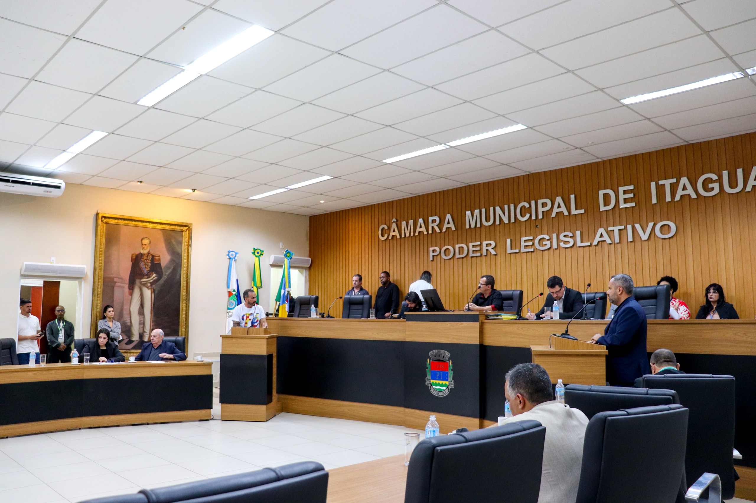 CÂMARA APROVA DECRETO QUE OFERECERÁ TÍTULOS PARA NOVOS CIDADÃOS ITAGUAIENSES E BENEMÉRITOS