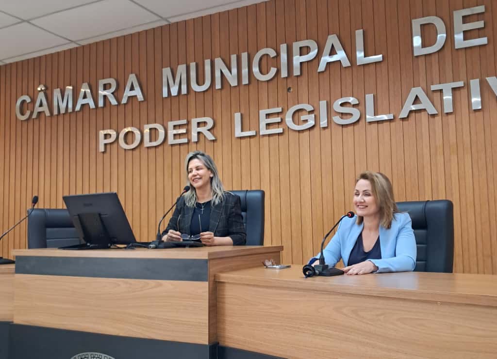  CÂMARA RECEBEU AUDIÊNCIA PÚBLICA PARA APRESENTAÇÃO DOS DADOS DO 2º QUADRIMESTRE DE 2025