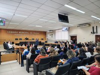 CASA LEGISLATIVA SEDIOU ENCONTRO EDUCACIONAL SOBRE A LEI LUCAS