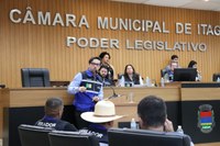 FISCALIZAÇÃO REFORÇADA: CÂMARA APROVA REQUERIMENTOS SOBRE SAÚDE E TRANSPARÊNCIA ADMINISTRATIVA