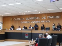 PLENÁRIO ABRE AS ATIVIDADES EM SESSÃO SOLENE